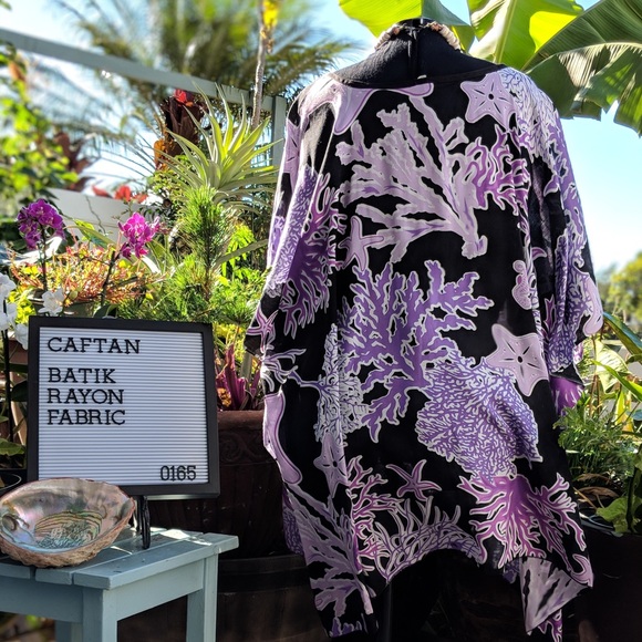 SOLD. Retro Style Caftan Beach Swimsuit Coverup - Picture 5 of 8